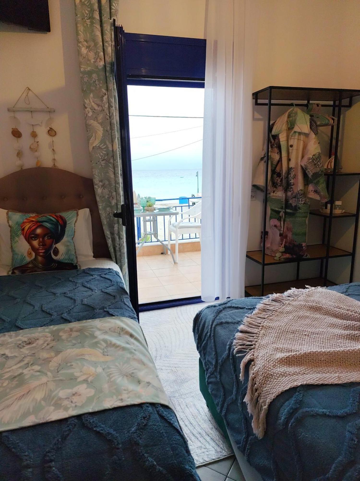 Mana Mia Seaside Apartments Leptokaryá Ngoại thất bức ảnh